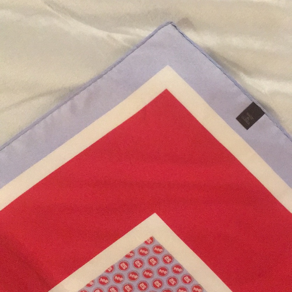 Vineyard vines silk scarf - Picture 6 of 11